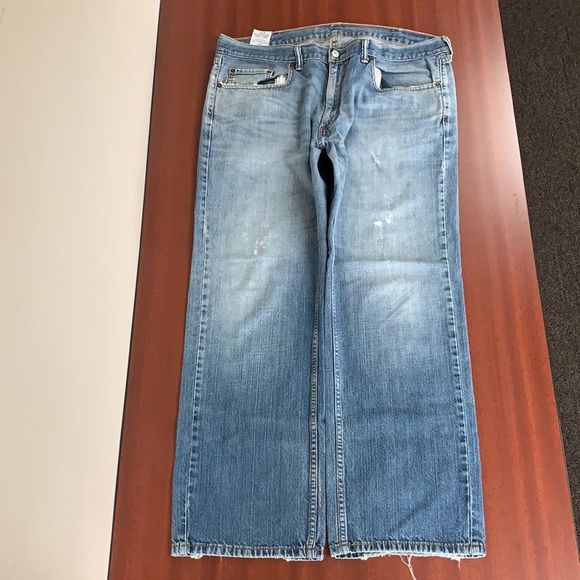 Vintage men’s 559 Levi’s mom jeans - Picture 4 of 8